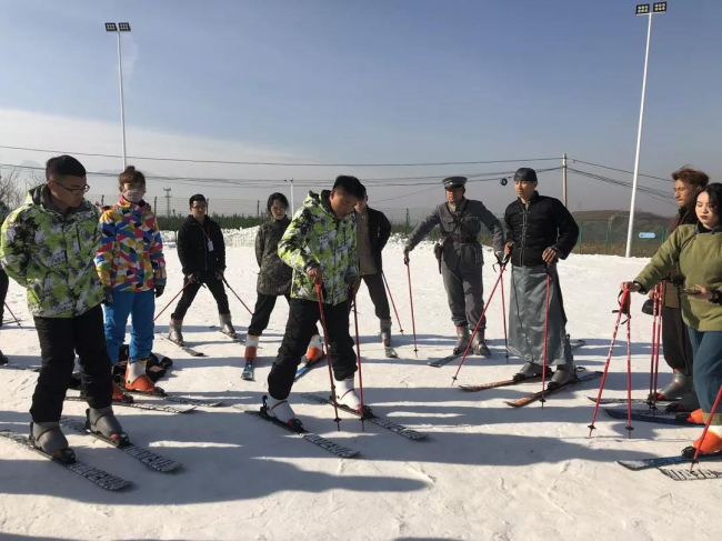 白鹿原影視城冰雪歡樂谷即將開業