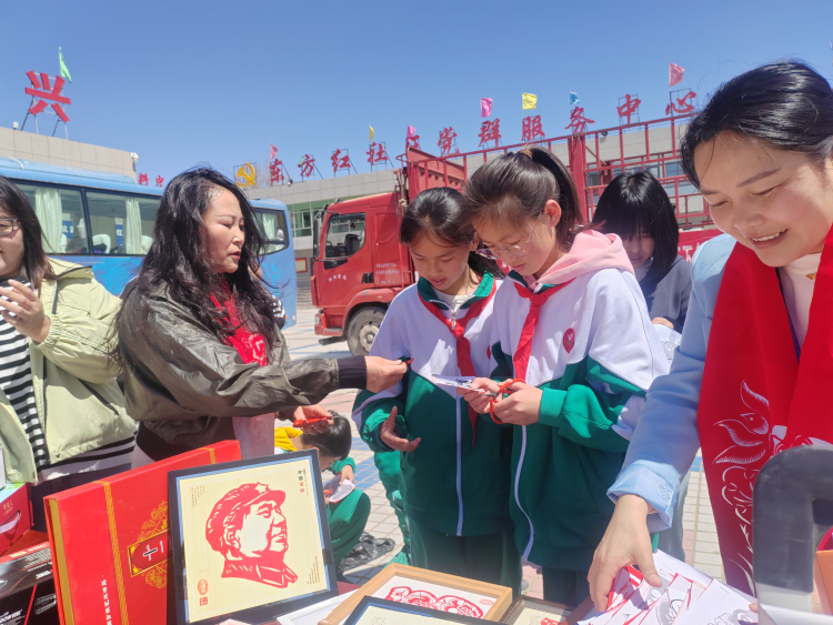 陜西靖邊：“非遺”下鄉添活力 文化惠民暖人心_fororder_圖片3
