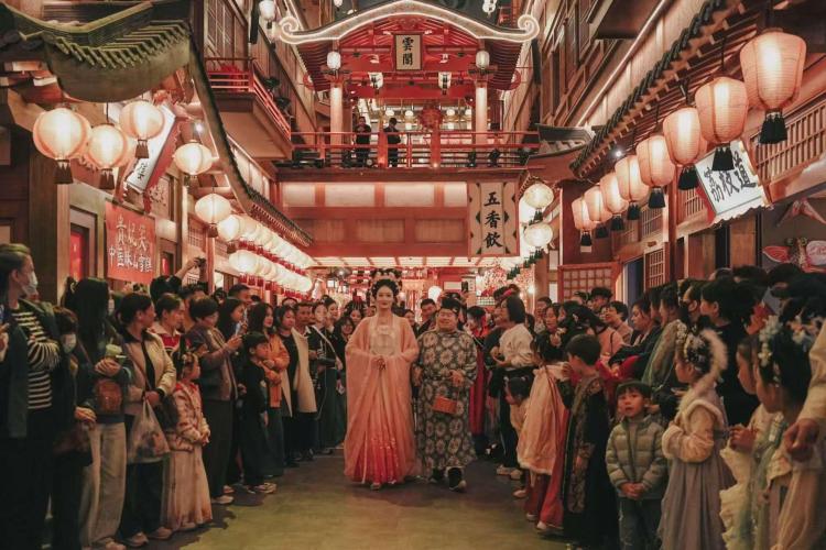 沉浸式體驗再升級 長安十二時辰主題街區煥新迎客