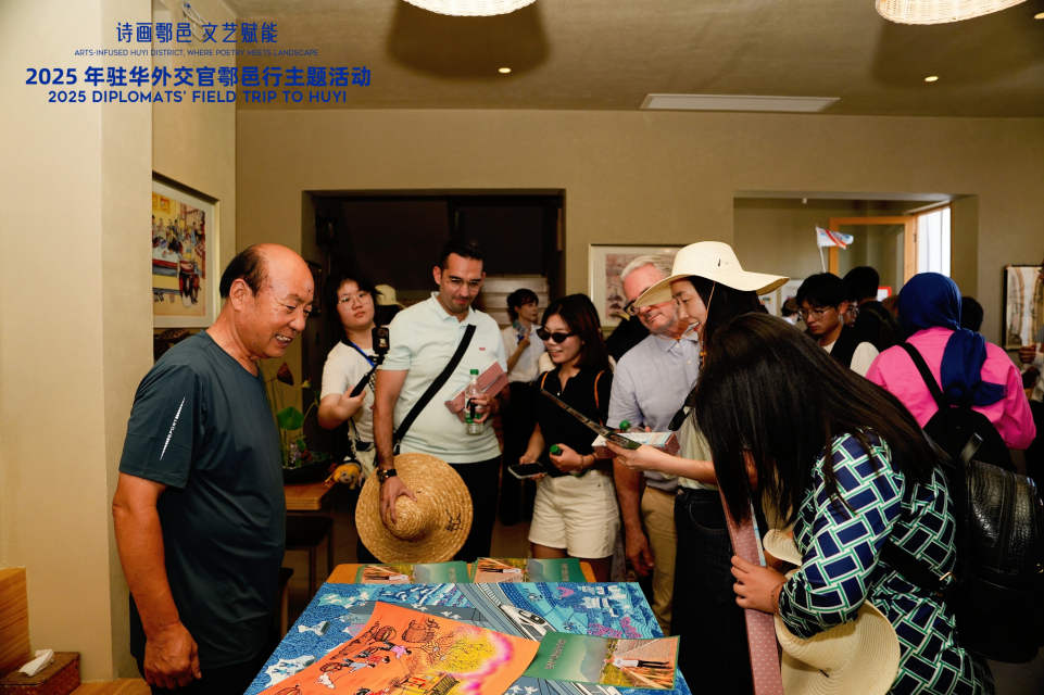 2025駐華外交官陜西調研行全景掃描：解碼中國式現代化的國際啟示_fororder_圖片31