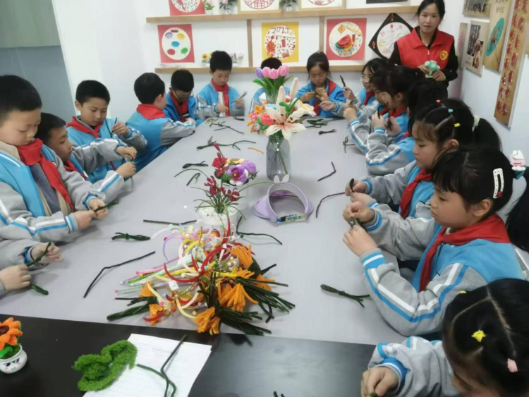 安康市漢濱區新城街道開展“清明追思 綠色傳承”系列主題活動_fororder_圖片2