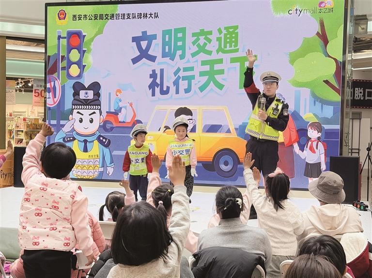 “家門口的活動菜單”見證都市生活的幸福和美好_fororder_b8ba6932-687f-40e9-8976-7693bb5dbbbb