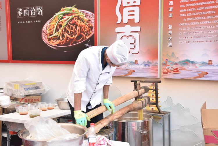 舌尖上的絲路盛宴：從臊子面到肉夾饃 沉浸式體驗陜菜文化魅力_fororder_圖片2