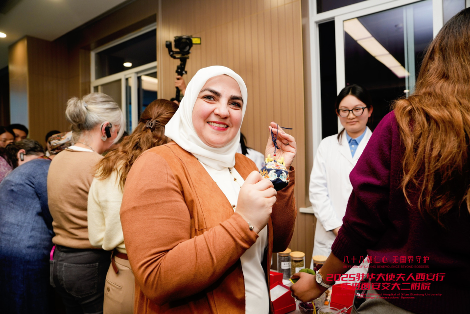 西安交大二附院:醫無國界綻芳華 “她力量”點亮全球健康路_fororder_圖片709