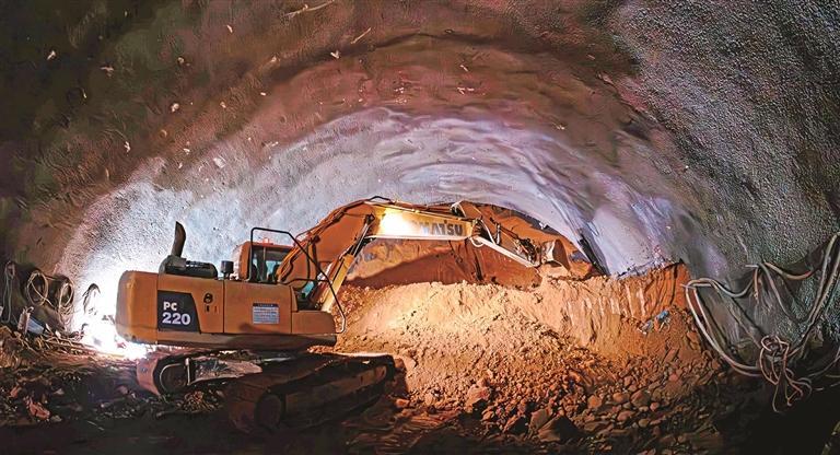 延榆高鐵項目建設邁入快車道_fororder_微信圖片_20260123090657_1051_356