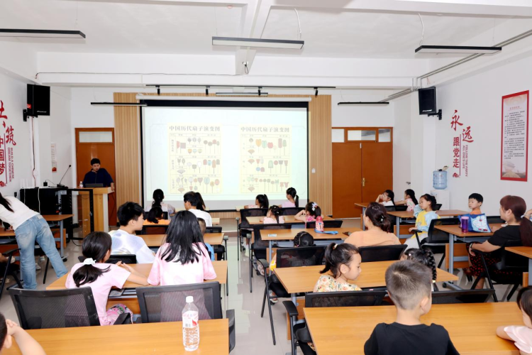 西安高新區博物館“五進”系列活動走進興隆街道張牛社區_fororder_圖片2