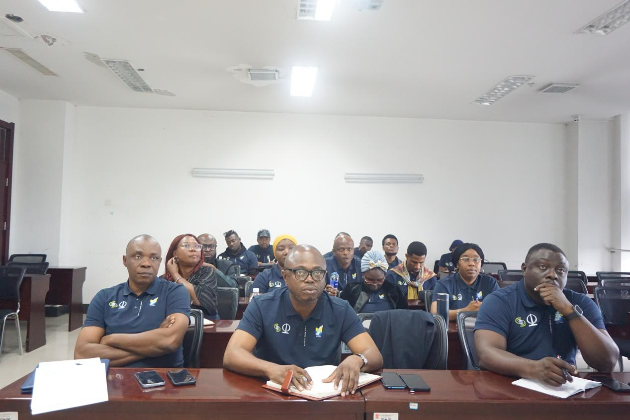 【外眼看陜西】從渭南出發：阿布賈青年與中國軌道的雙向奔赴_fororder_圖片3