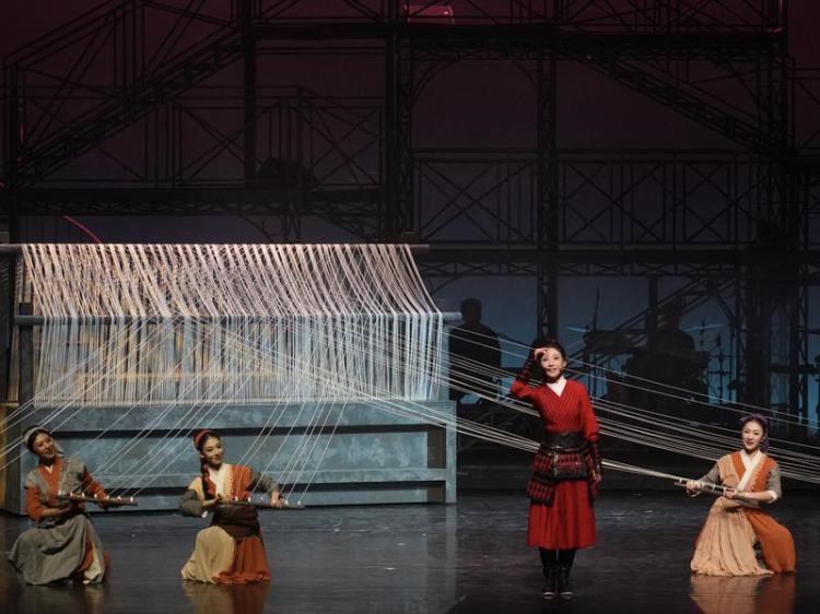 國風雅韻進校園 西安歌舞劇院原創音樂劇《花木蘭》唱響家國情懷_fororder_微信圖片_20260123093407_1055_356