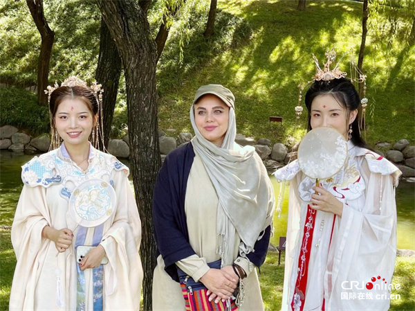 奧斯卡評委納基斯·阿貝耶為電影《長安·長安》堪景 要把西安最美的故事講給世界聽