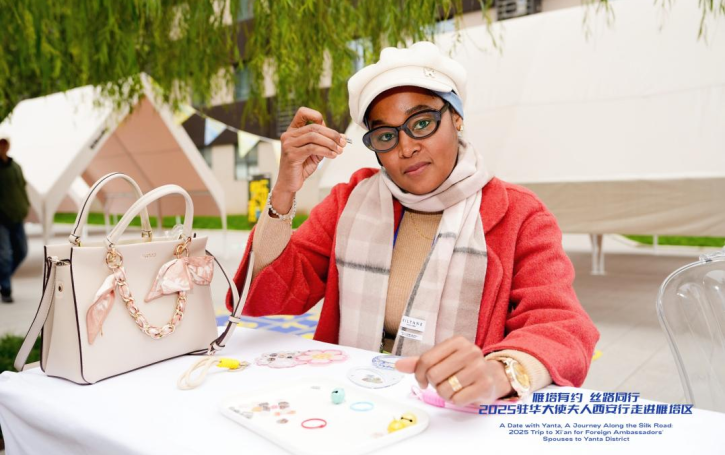 西安市雁塔區：大使夫人在“慢時光”裏邂逅城市更新的“中國方案”