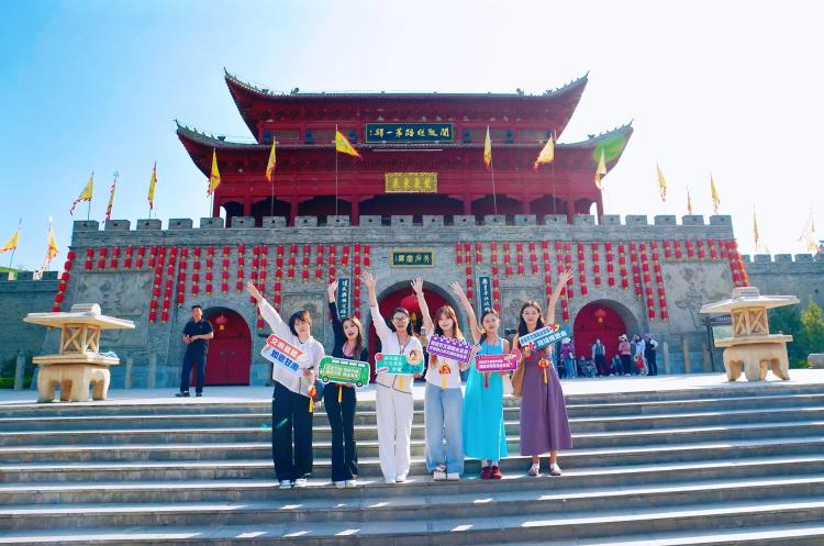 西安網紅體驗慶陽鄉村旅遊 探尋鄉村農文旅融合之美_fororder_8b4abbe0dd8f4ed281f2b4d45d206412_tplv-tt-origin-web_gif