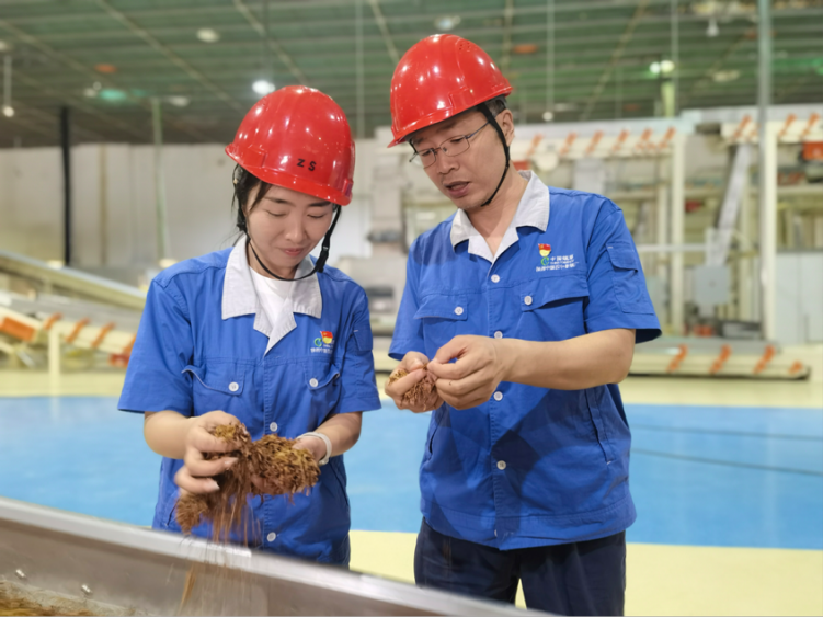 【陜西工人有絕活】吳鐫峰：“設備把脈”築牢生産智造根基_fororder_圖片2