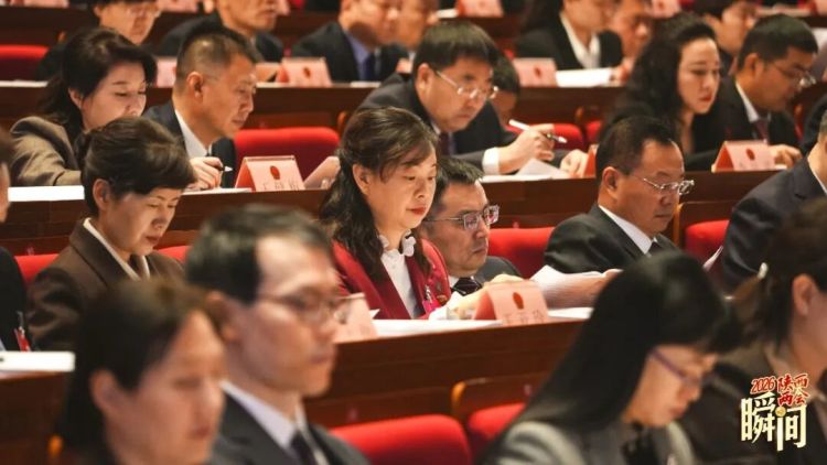 陜西省第十四屆人民代表大會第四次會議開幕_fororder_3