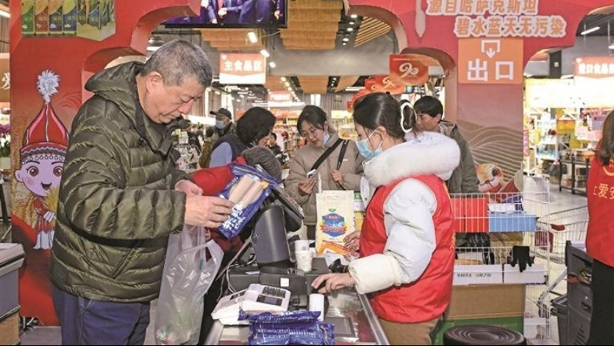 中歐班列拉來“洋年貨”