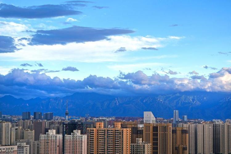 悠然見南山