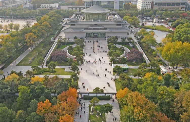 秋日小雁塔風景美