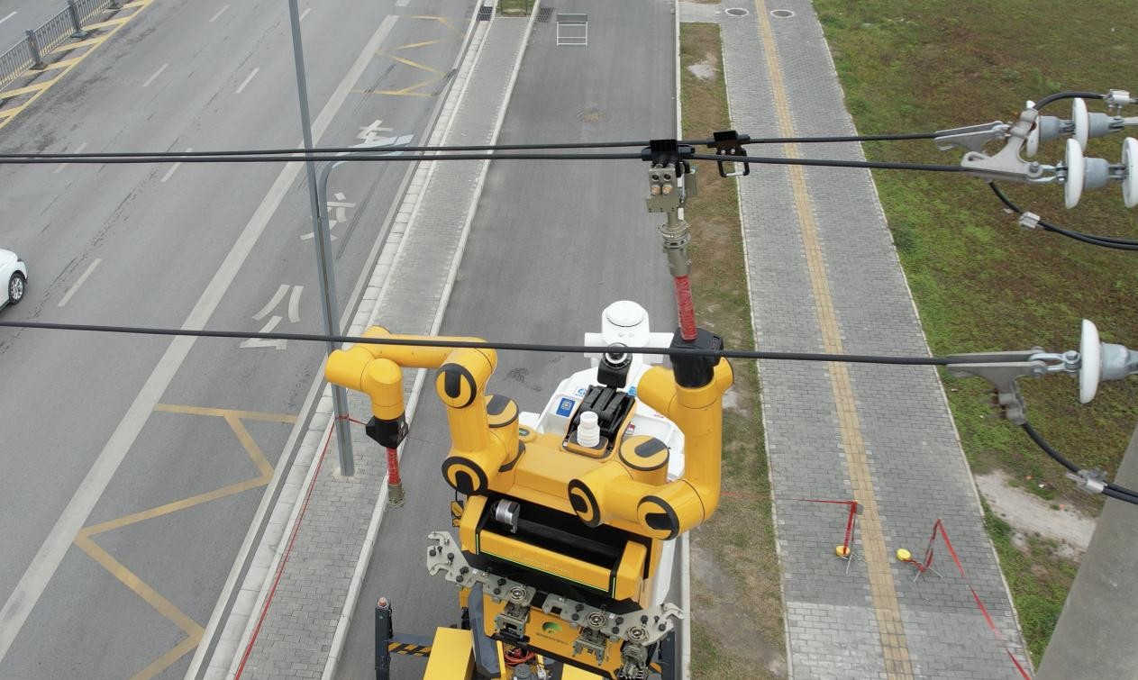 陜西大秦電能集團有限公司西鹹新區分公司：配網不停電作業機器人正式上崗_fororder_圖片11