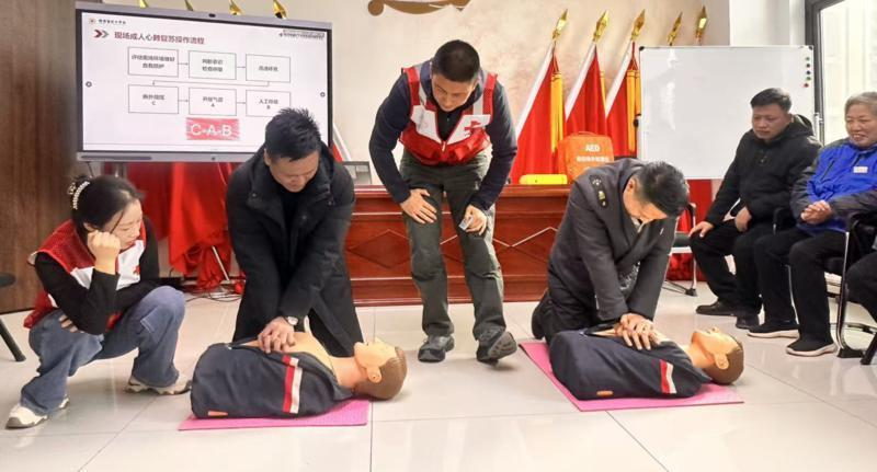 西安雁塔區多維發力織密安全防護網 築牢幸福平安家園_fororder_圖片9