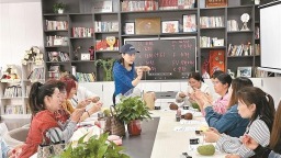 社區連結資源創辦“她創工坊” 非遺技藝織就女性就業新圖景