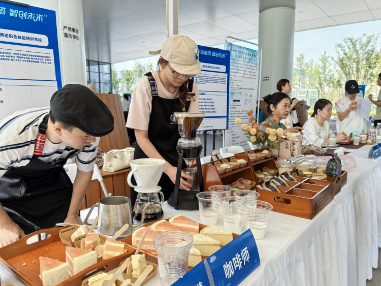 “雁歸來·創未來”2025第九屆雁塔畢業季活動舉行_fororder_圖片3