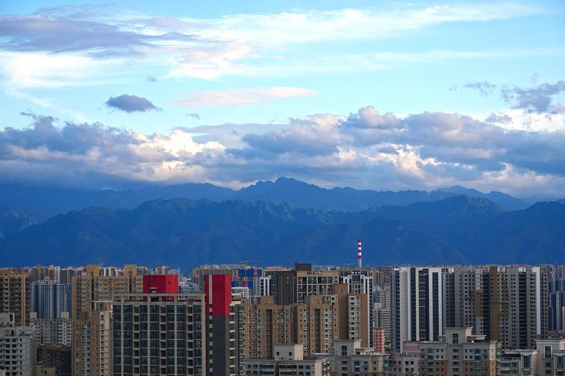 悠然見南山