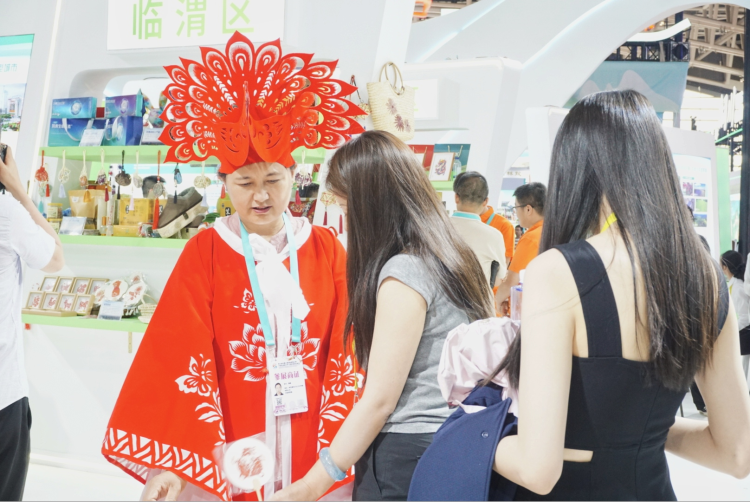 第九屆絲綢之路國際博覽會暨渭南重點文旅産業鏈招商推介會在西安舉行_fororder_圖片3