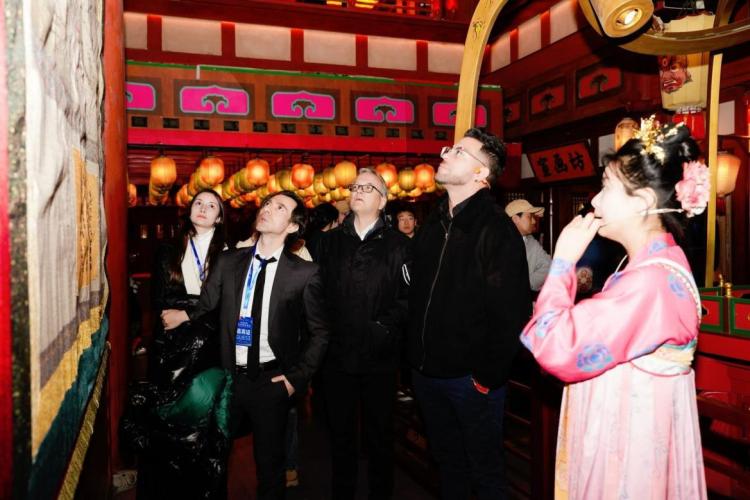 在西安看中國：外籍專家讀懂“陸空聯動 古今交融”開放新敘事_fororder_wps_doc_7