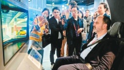 外國嘉賓走進長安雲  沉浸式感受西安科創脈搏