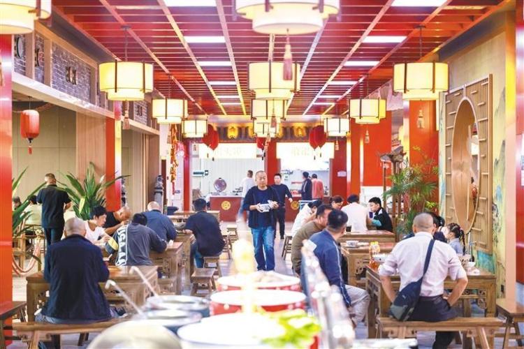 國慶中秋假期陜西消費市場活力滿滿_fororder_微信圖片_20251009101840_1345_380