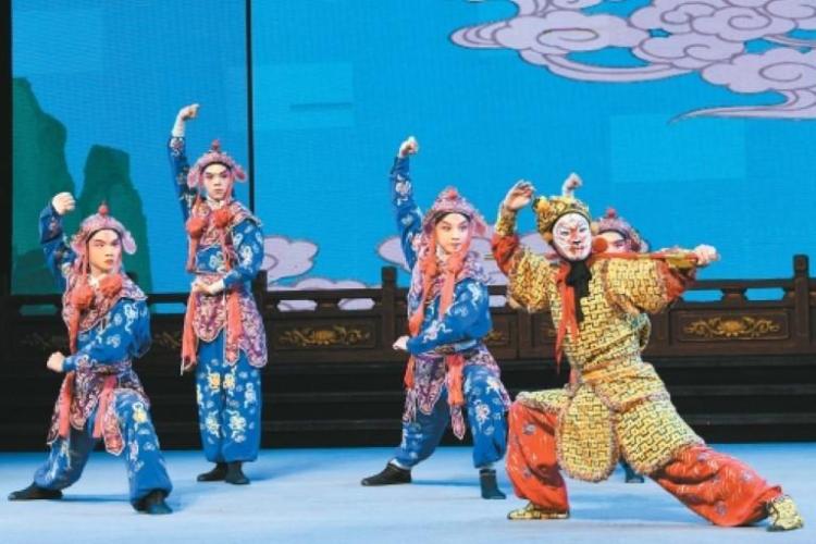 守住傳統的根　長出創新的芽  西安讓古老秦腔“盛放”當下_fororder_微信圖片_20250821085129_215_356