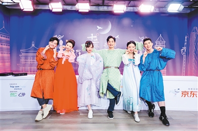 【中首  陜西 圖】十二時辰長安秀： 夜幕下的古城活色生香