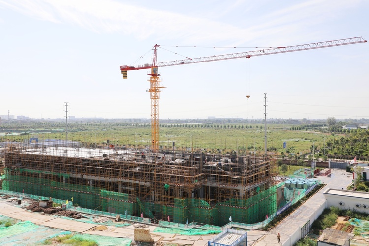 西安航空基地緊抓重點項目建設進度 兩所學校建設項目按時按質推進