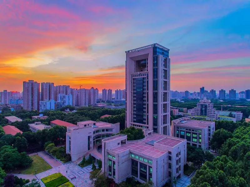 弦歌西向樹豐碑