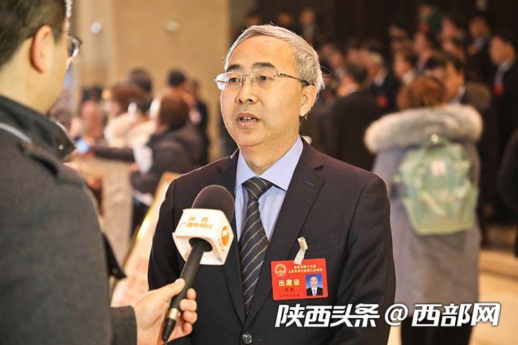 陜西省人大代表熱議政府工作報告