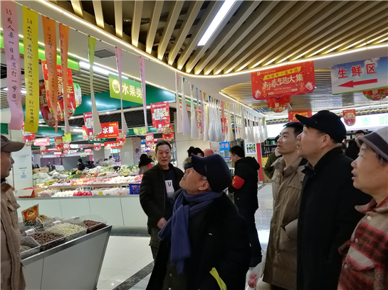 西安市碑林區長樂坊街道開展迎新春送春聯活動