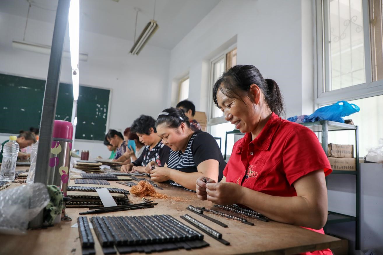 陜西勉縣：春聯入戶暖人心  真幫實扶促脫貧