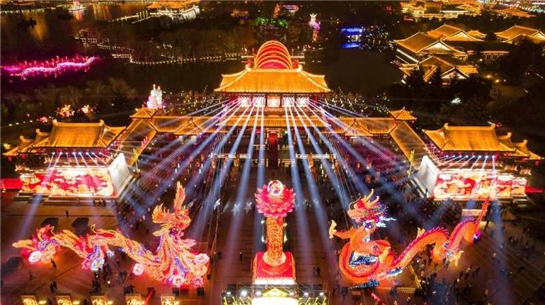 國外網友熱評“西安年”  世界颳起“盛唐風”