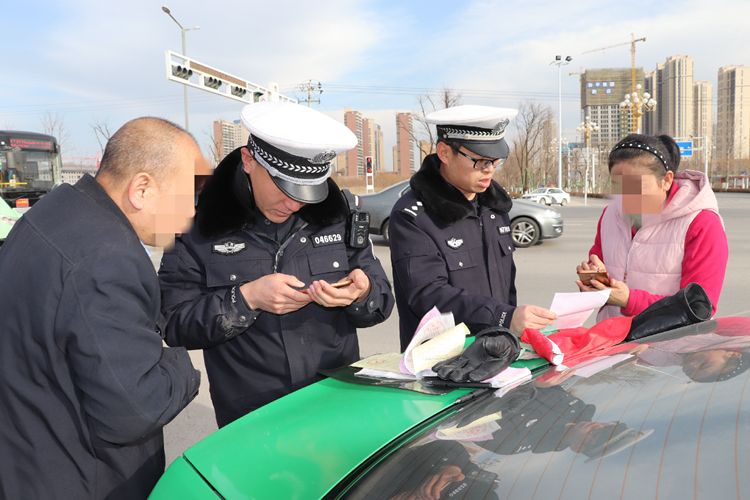 朋友圈集讚即可免除處罰 網友質疑延安交警執法太隨意