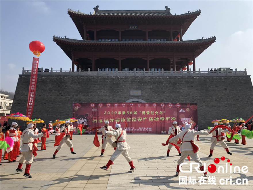 陜西：花燈璀璨鬧元宵 精彩活動添年味