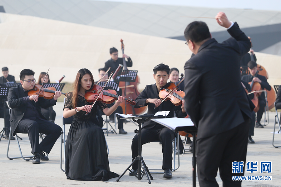 西安青年藝術家：零度之下的交響樂 奏響“西安年·最中國”新年之歌