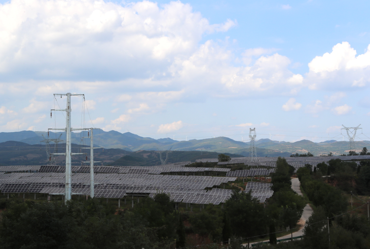 陜西電網新能源發電突破千萬千瓦大關_fororder_8