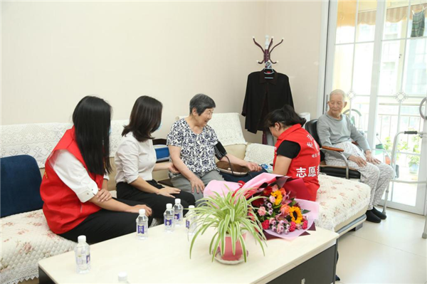 聽民情 摸民意 解難題 辦實事  西安航空基地掀起“我為群眾辦實事”熱潮_fororder_圖片2