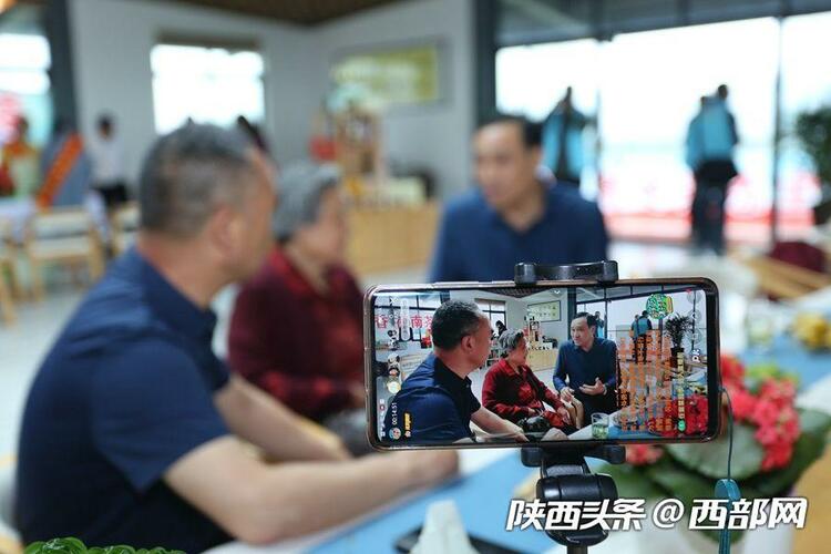 （轉載）商南：三代茶人接力提品質樹品牌拓市場 創出北緯33°奇跡_fororder_07d43f32dca6f41e3fe3fd2ddbf3cbfd