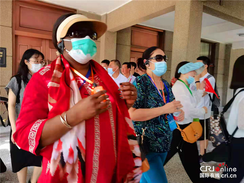 【見證臨潼巨變 領略秦風唐韻】 駐華大使夫人探秘兵馬俑的“前世今生”_fororder_圖片7
