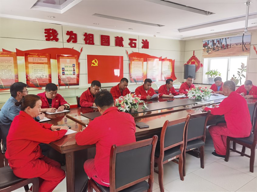 長慶油田採油五廠學習“七一”重要講話精神賡續紅色血脈_fororder_1 (2)