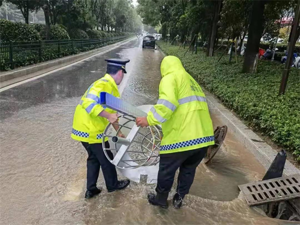 西安市雨水天氣增多 西安航天基地多舉措做好防範應對_fororder_圖片4