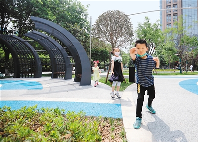 電視塔附近的迷你口袋公園亮相西安