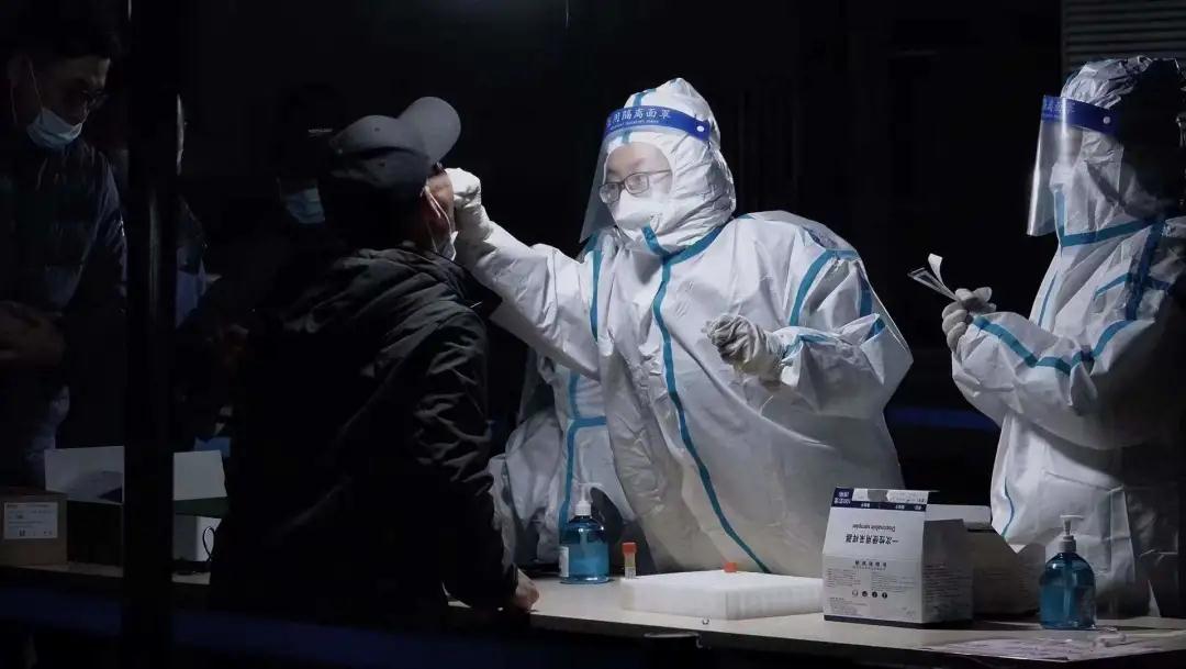 （轉載）晝夜奮戰！全員核酸檢測西安經開區在行動