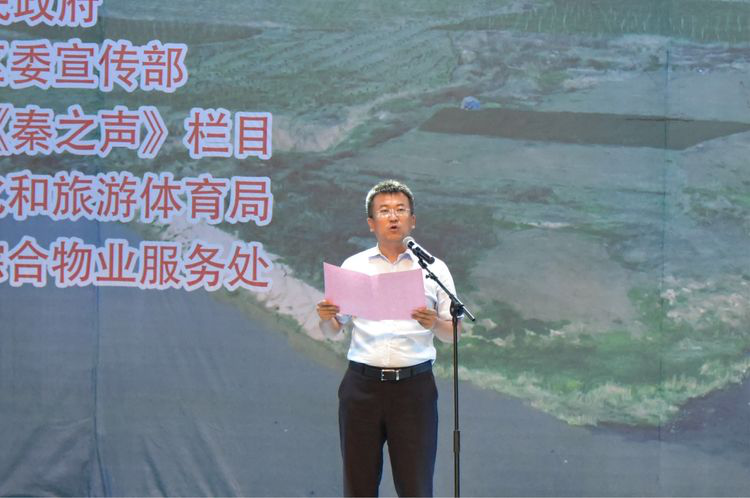 “唱響醉美涇渭”——《秦之聲》惠民巡演高陵鳴鑼亮嗓