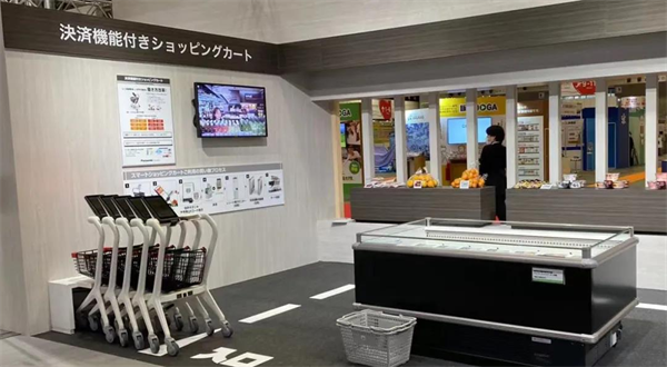 【陜西國際范】西安企業超嗨科技智慧購物車亮相日本引關注_fororder_圖片1